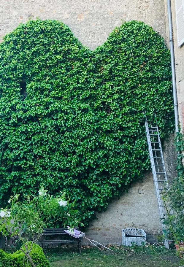 La Maison Des Roses Moulins  Eksteriør bilde